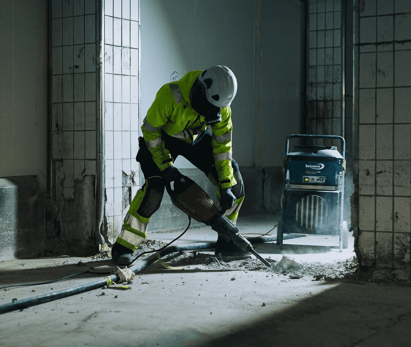 Rival, Håltagning i Stockholm