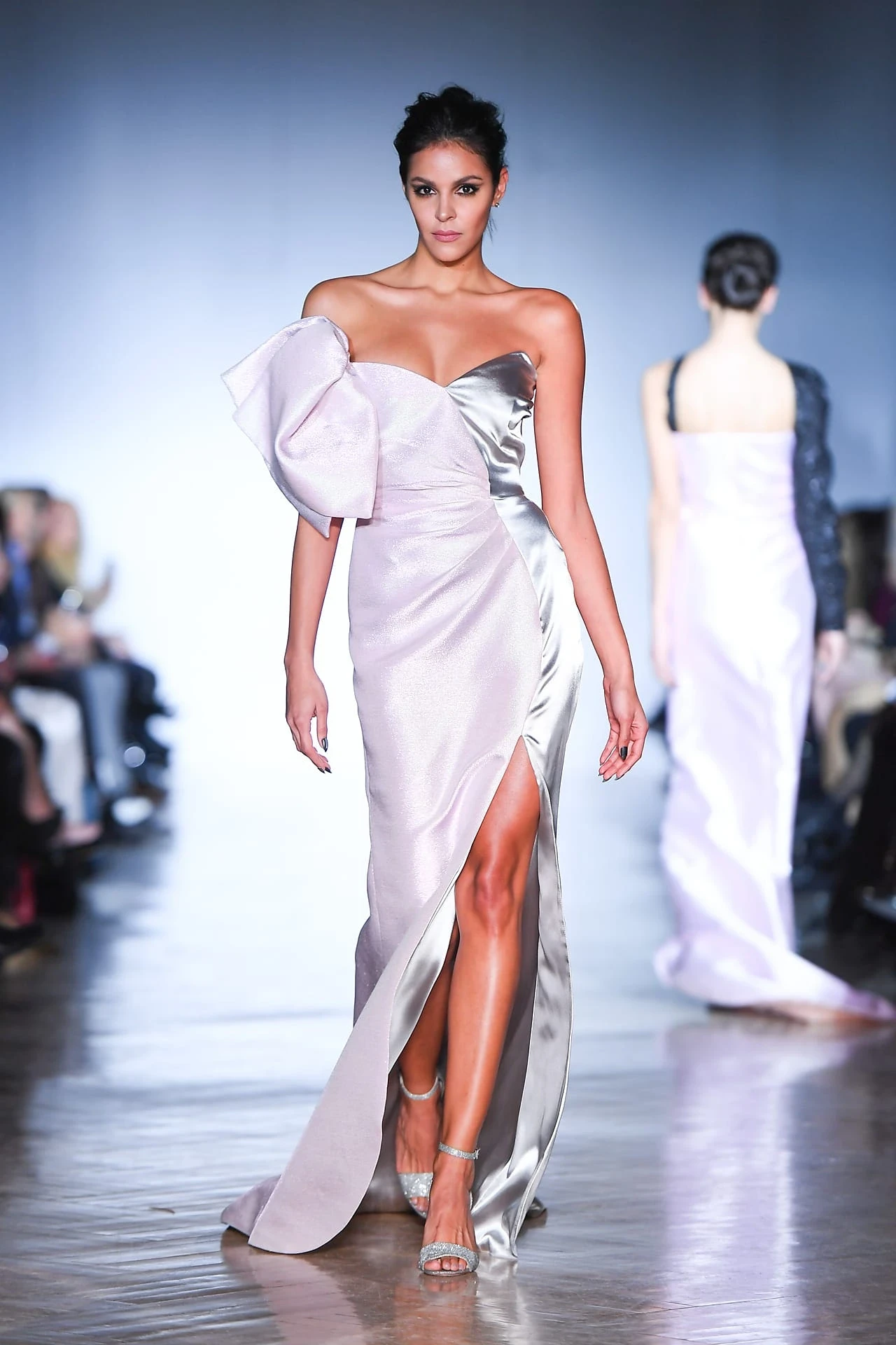 Keysi Saiyago modeling, showcasing her style and grace in a professional photoshoot