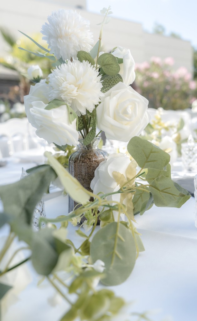 Album photo de luxe — French wedding photographer Paris — luxury wedding book France — Maison Elion — relique photographique rare — fragment intemporel — rituel artistique — photographe mariage haut de gamme — Seine-et-Marne 77 — album mariage bespoke sur mesure — timeless photography France — image symbolique — luxury French wedding photography