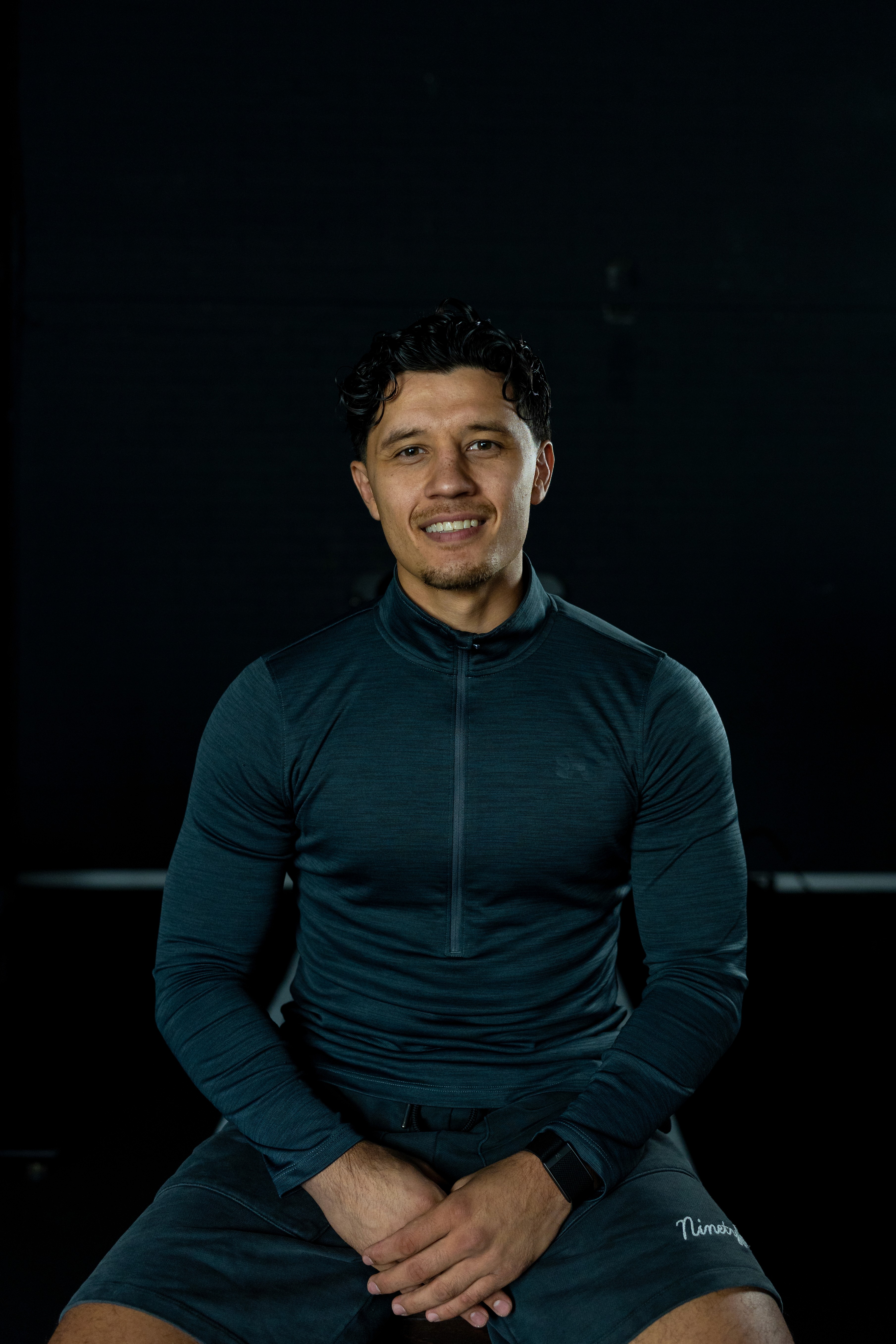 Concetrated triathlete grayscale