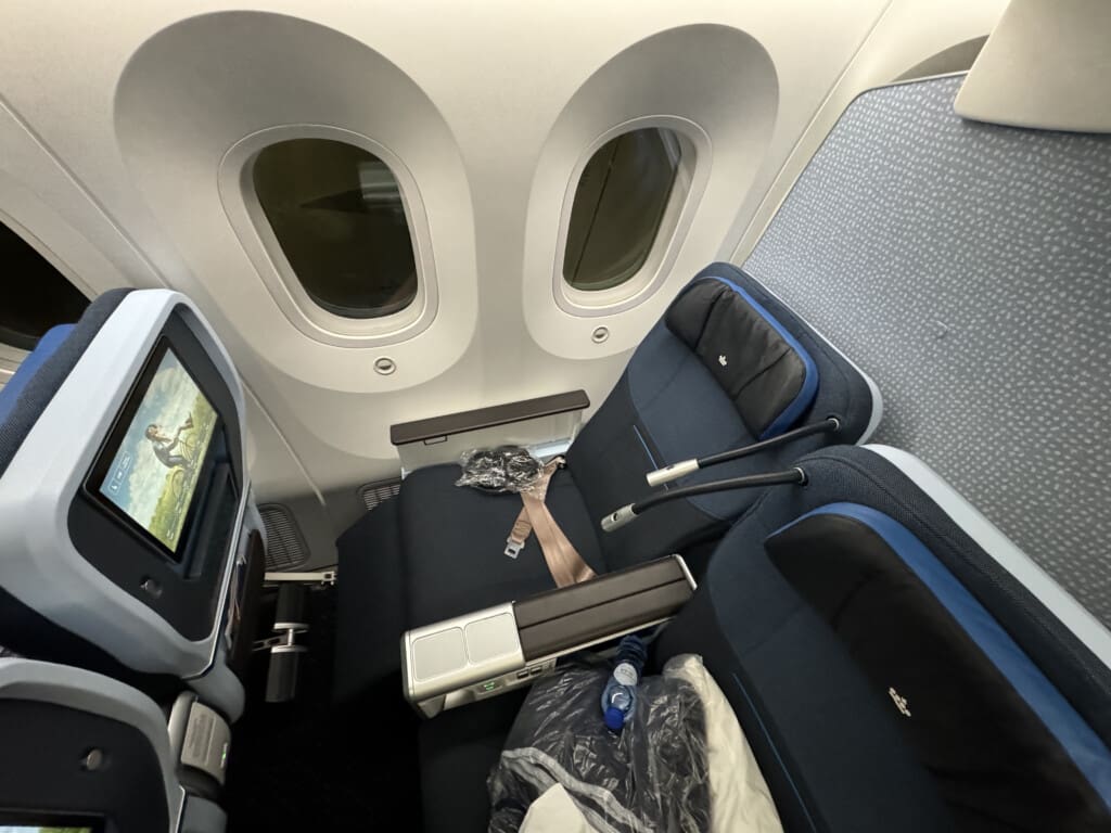 Cover for Best Ways To Use Flying Blue Miles (Air France/KLM)