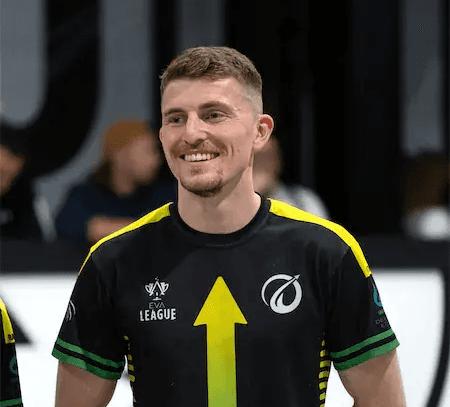 Photo de Wire avec t-shirt RTS