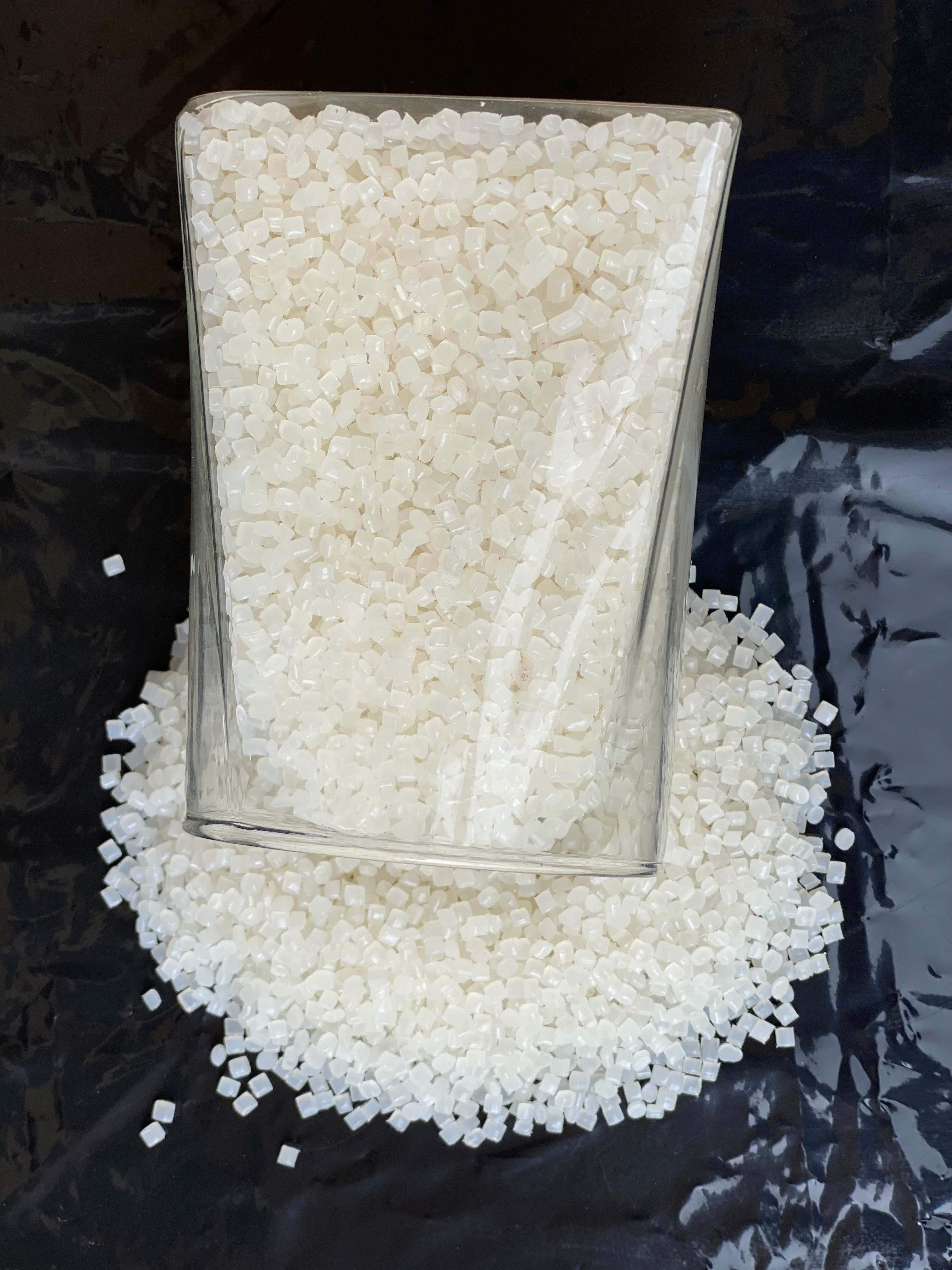 Product granules close-up