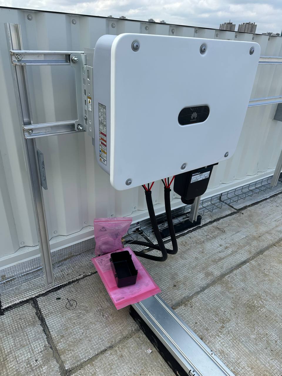 Photo du système de sotckage d'un client B2B Solarock