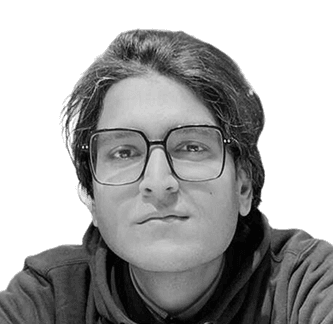 Headshot of Raheel, Senior UI/UX Designer