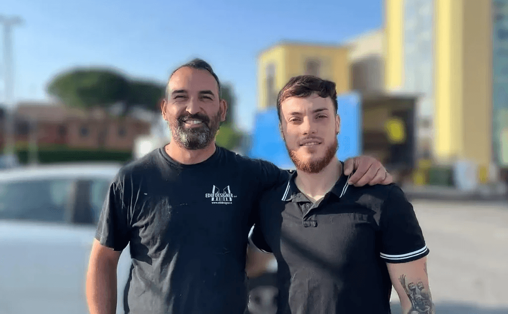 titolare della kikoristrutturazioni e idraulico