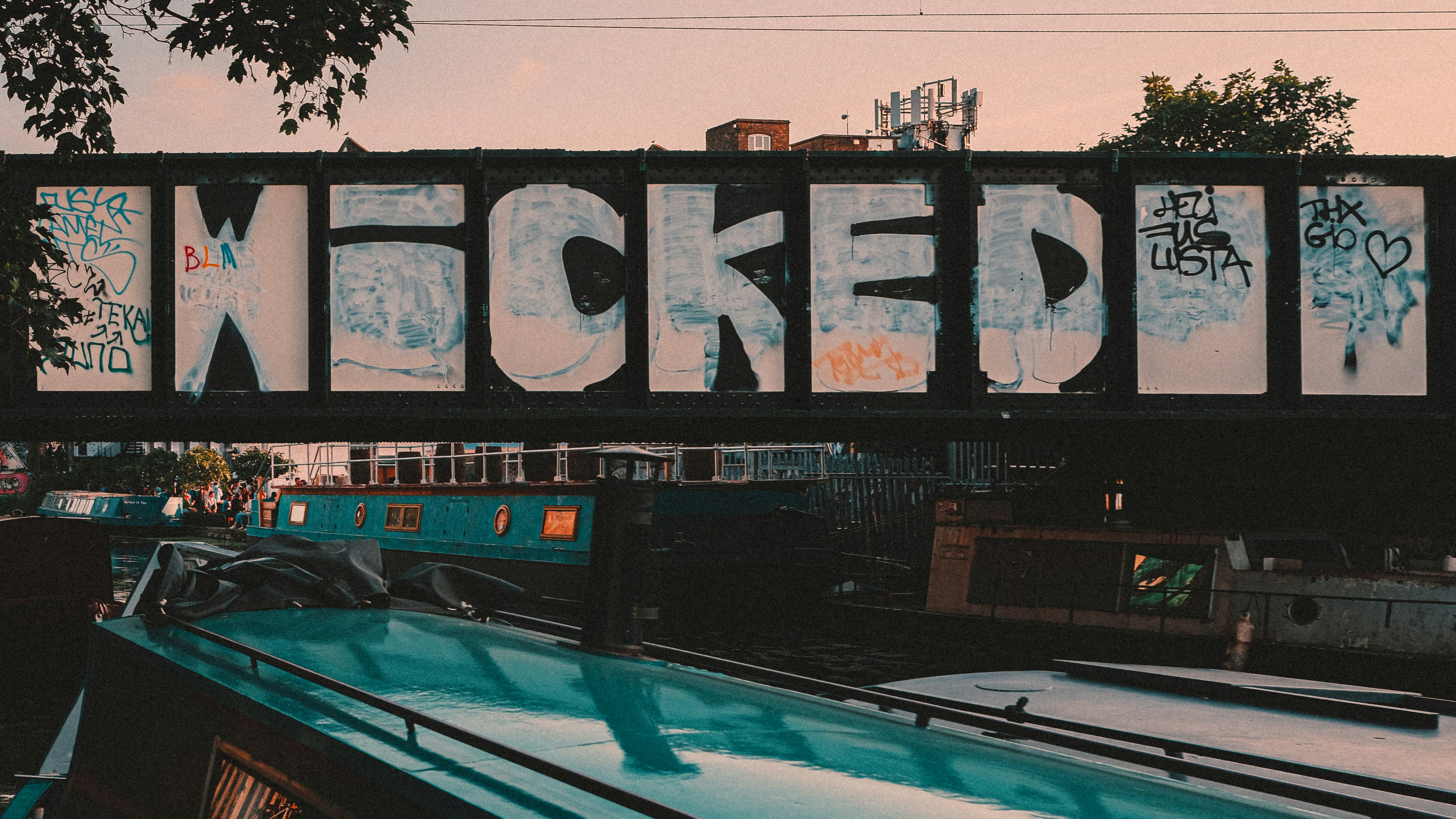 Photo by Samuel Regan-Asante