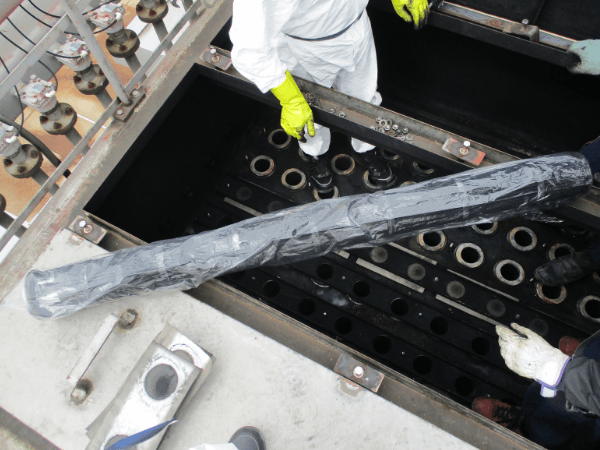 ビニール袋に収納されたフィルター