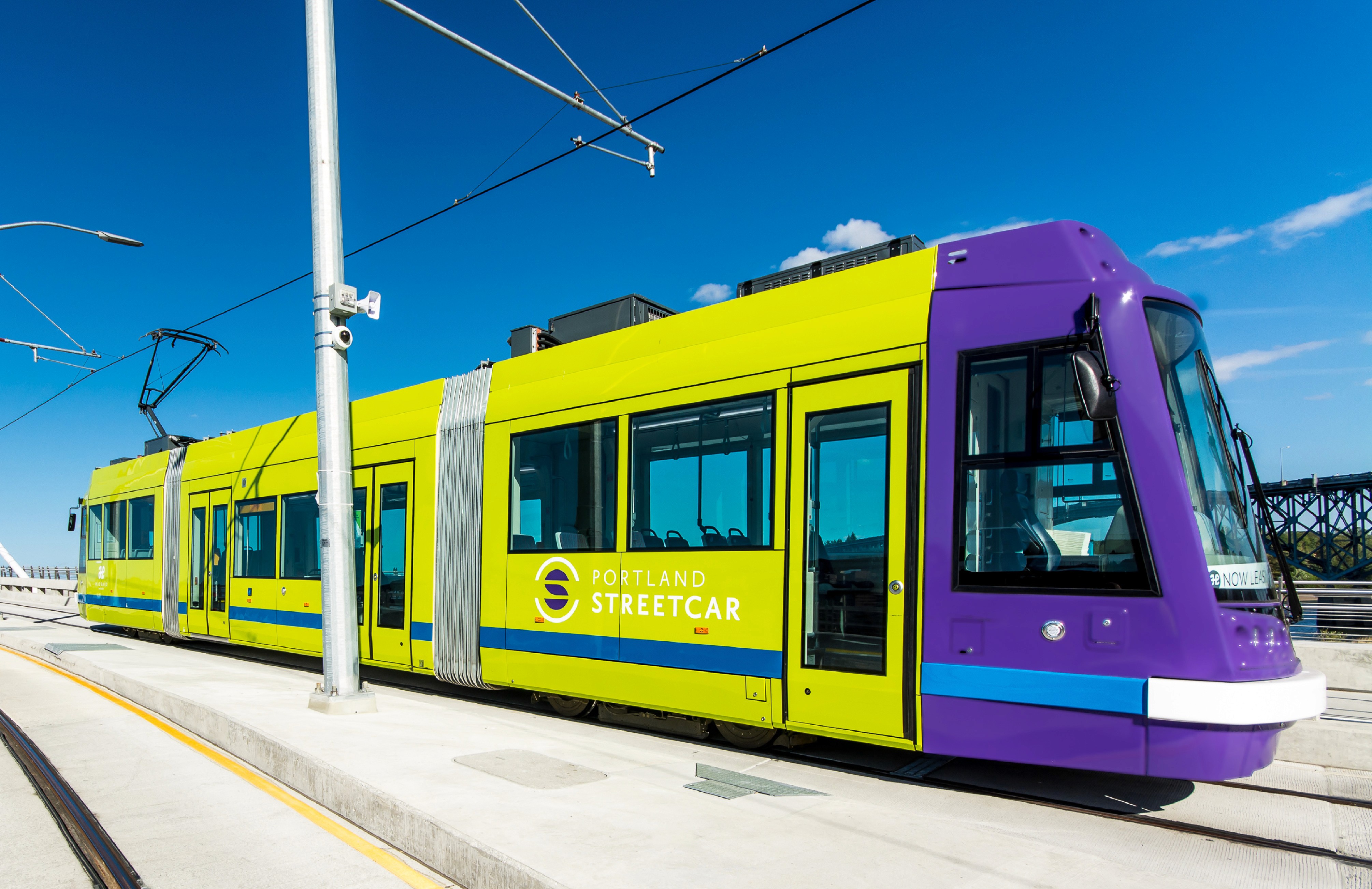 vehicle wrap brand design for portland streetcar