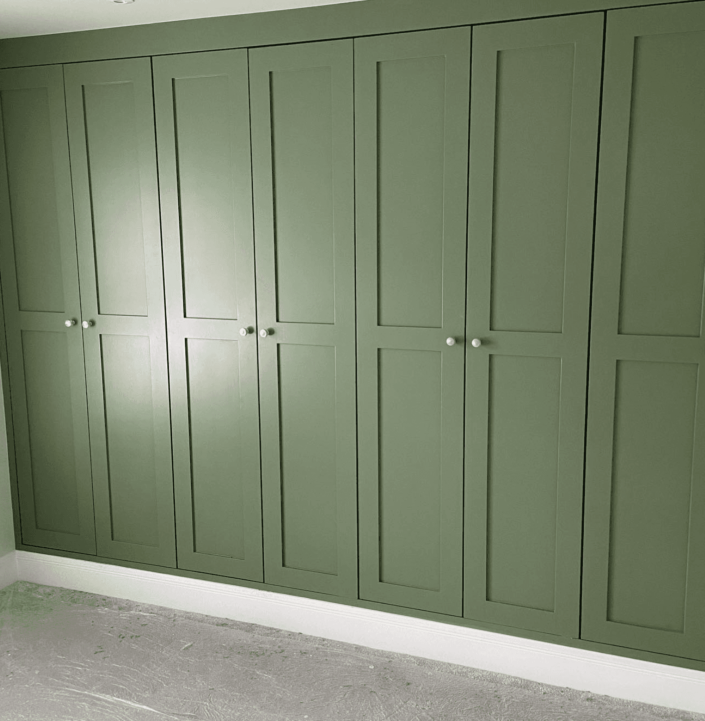 bespoke wardrobes