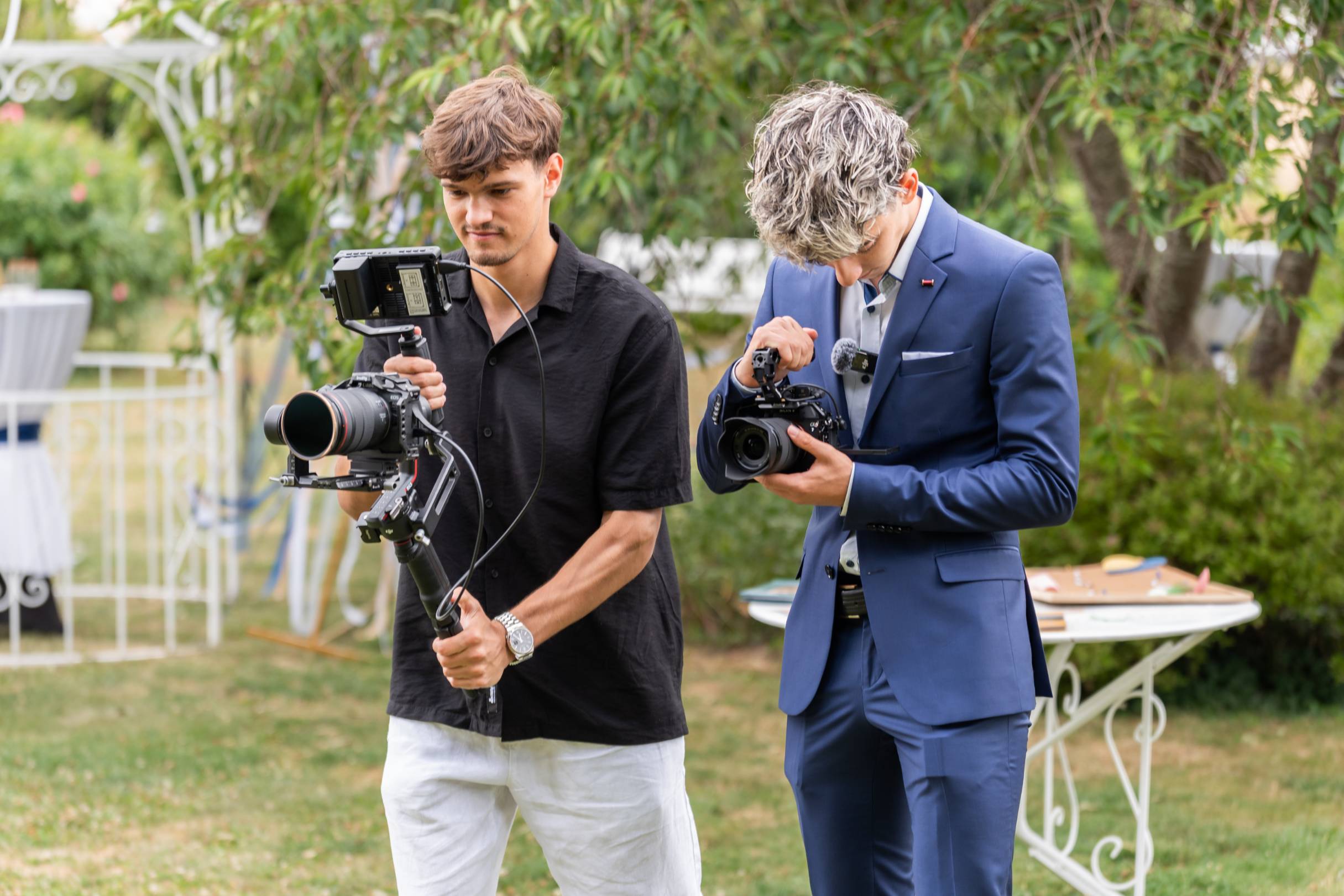 Dynamic picture of a cyclist riding downhill