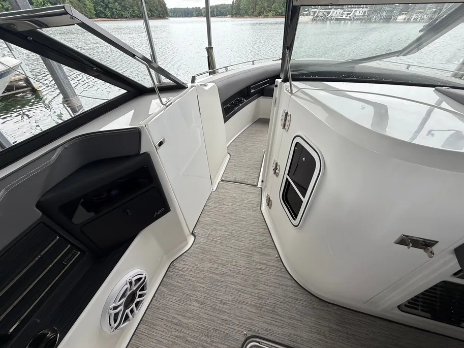 Boat thumbnail 24