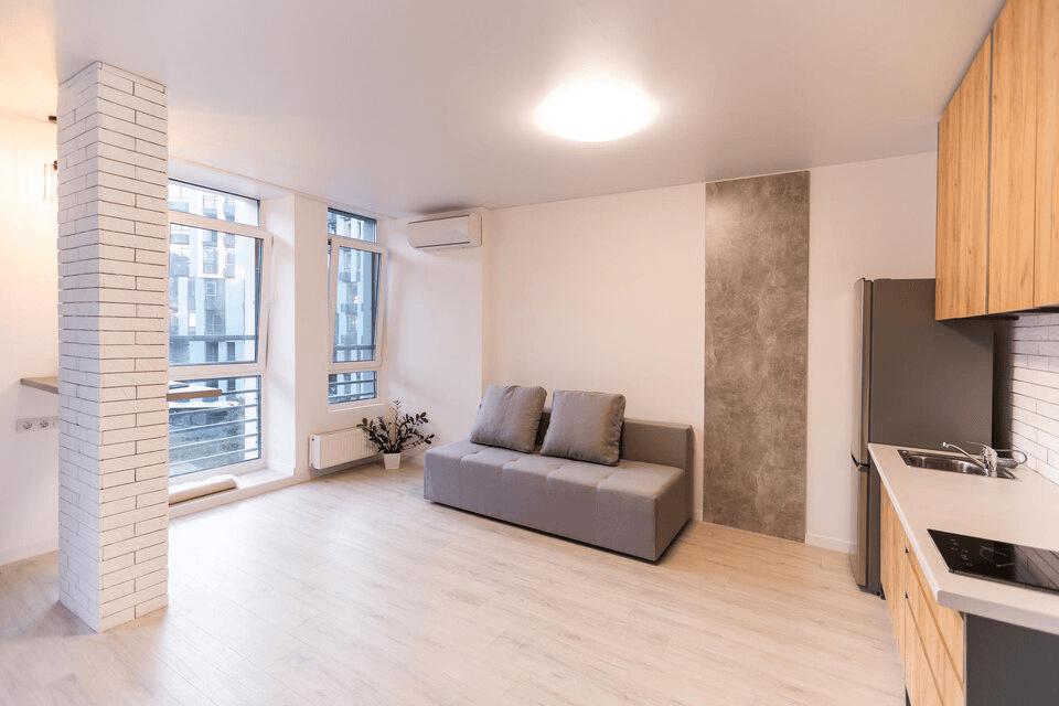 Appartement rénové avec installation électrique moderne à Laeken