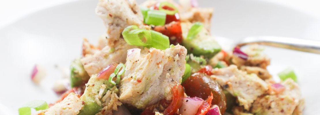 grilled chicken avocado salad