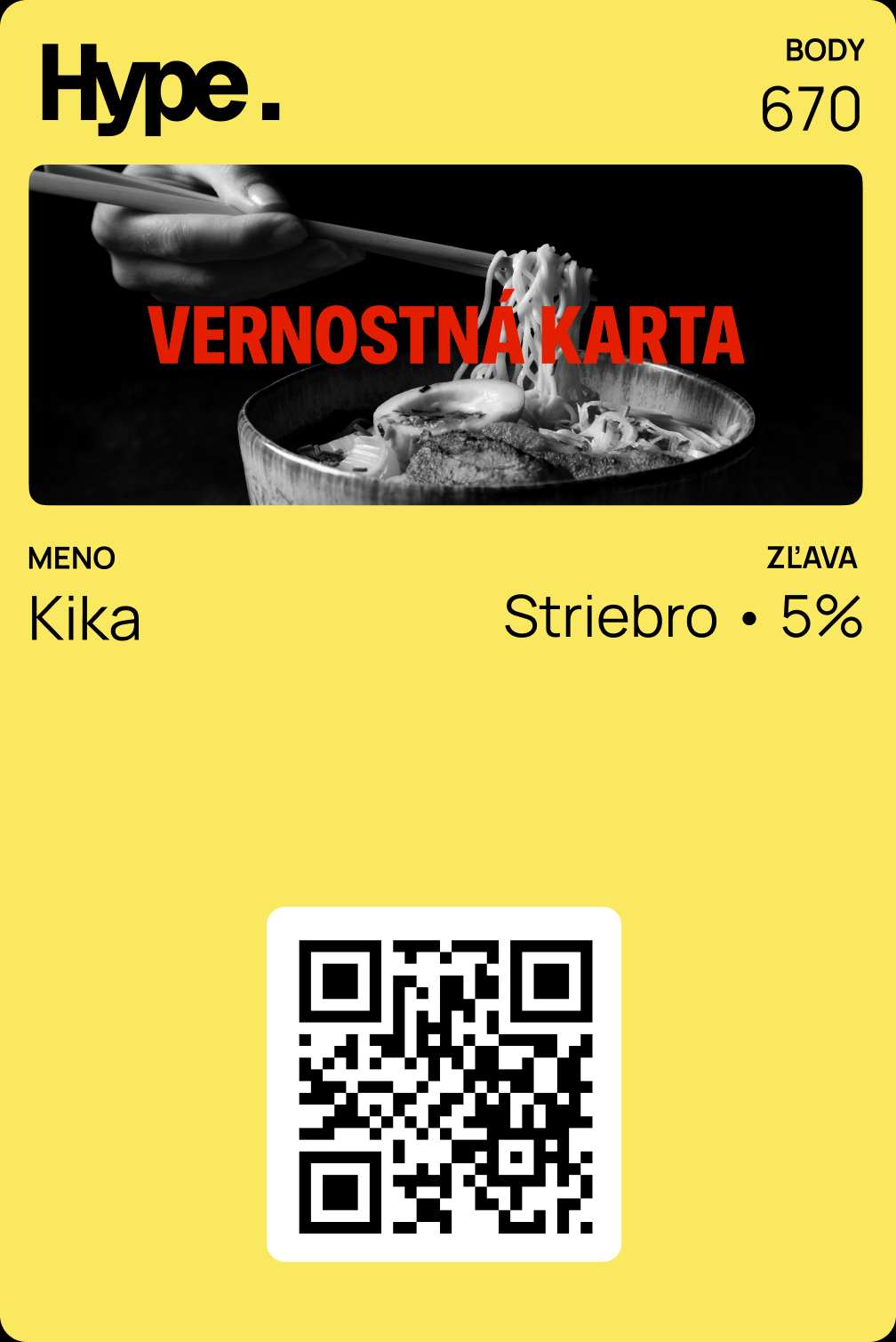 Bodová vernostná karta pekárne Flourish Bakery. Elegantný béžovo-oranžový dizajn s fotografiou čerstvého pečiva. Meno Tomáš, 1127 bodov, QR kód.