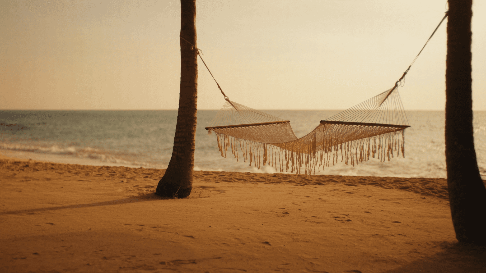 Retiring in Panama: Pensionado Visa Requirements, Benefits, and Where to Live — RE/MAX Paradise Panama real estate insights
