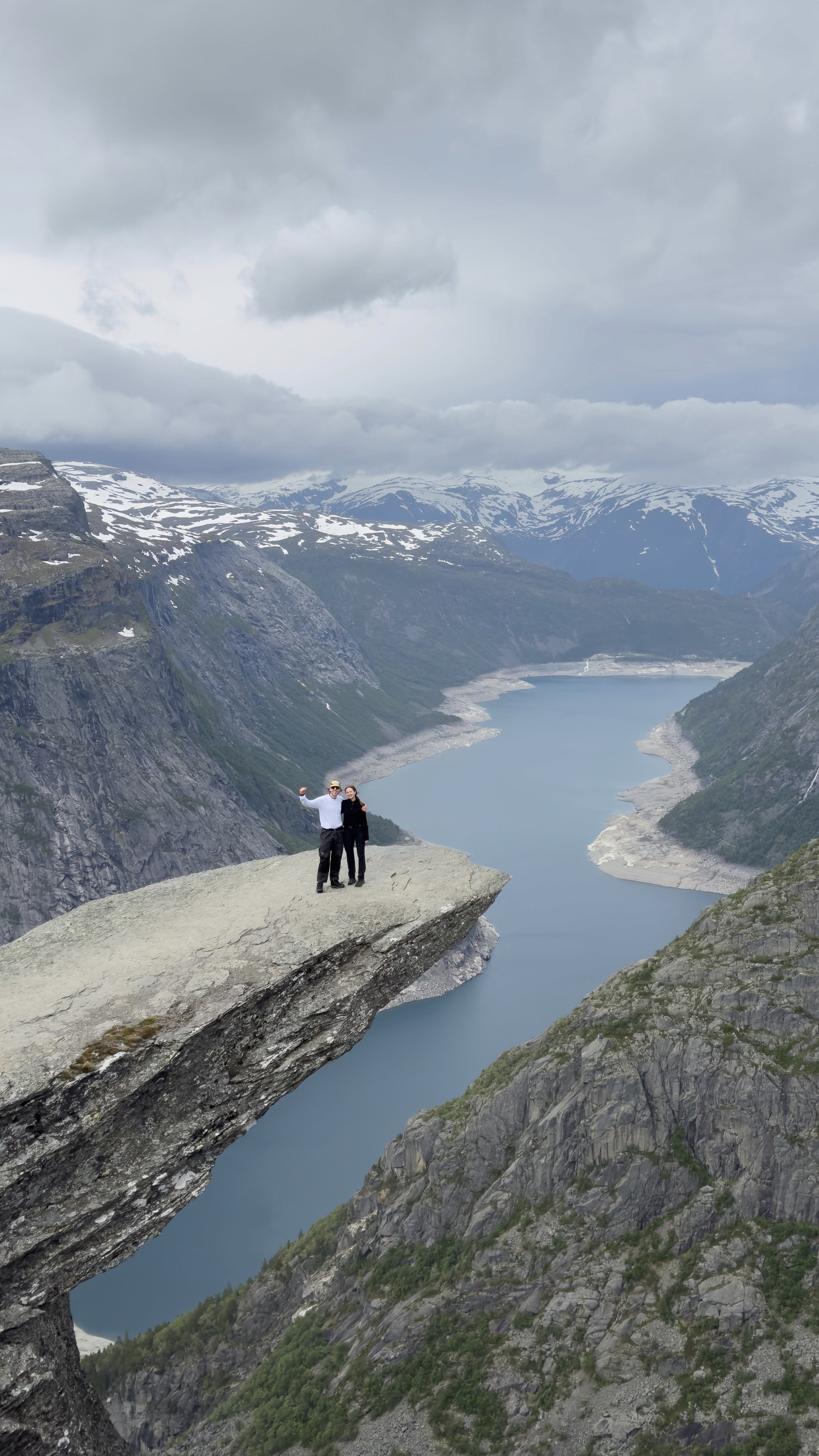 Lukas and his girlfriend at trolltunga in norway