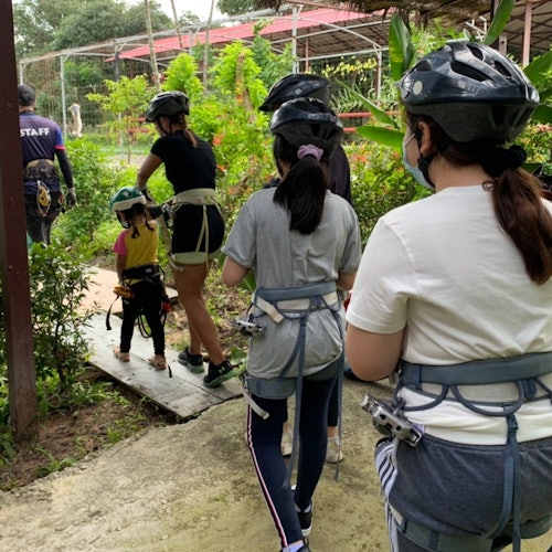 芭堤雅泰山冒险