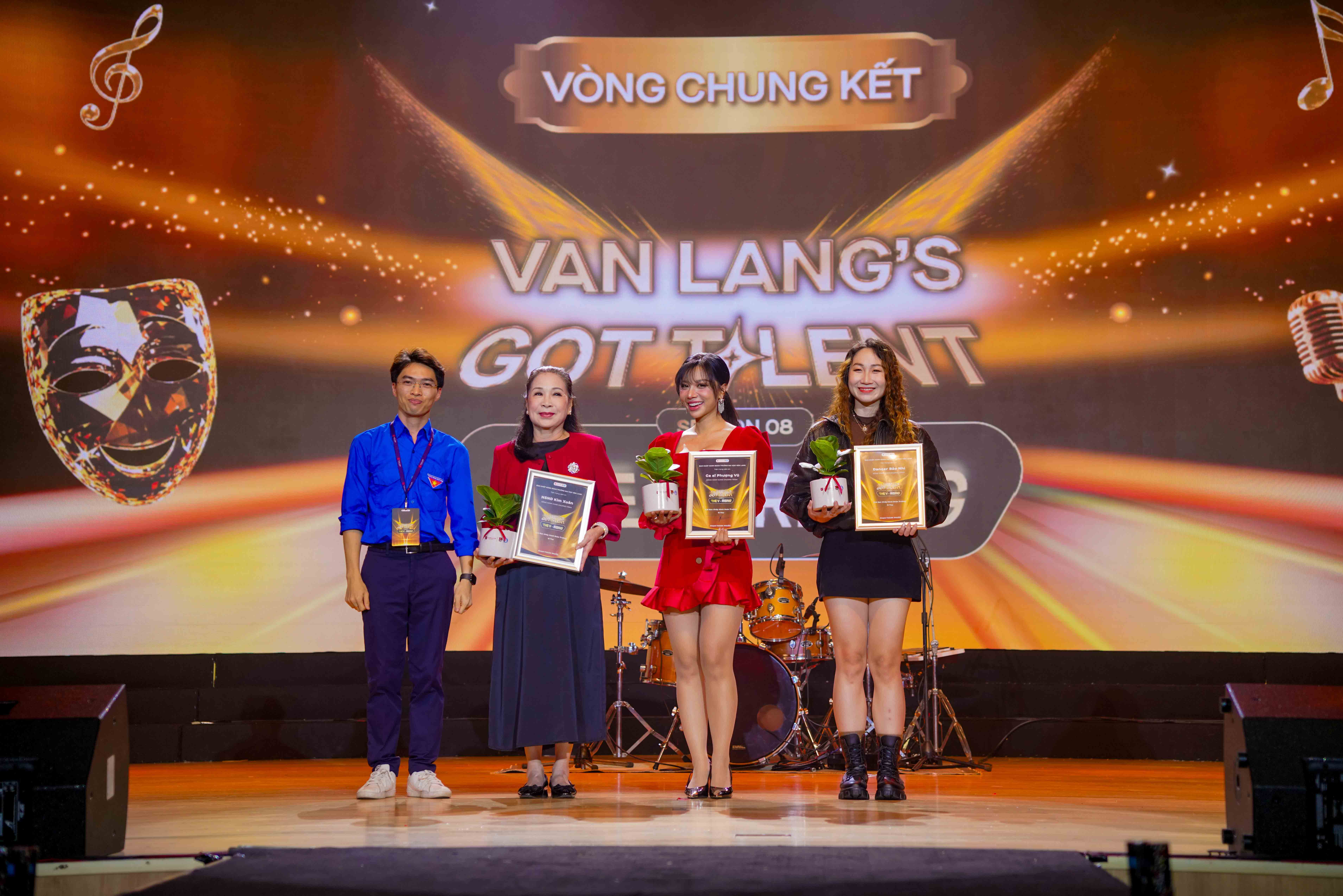 vlu-vanlangs-got-talent-2025-the-v-rising-hanh-trinh-toa-sang-cua-tai-nang-sinh-vien-van-lang-a.jpg
