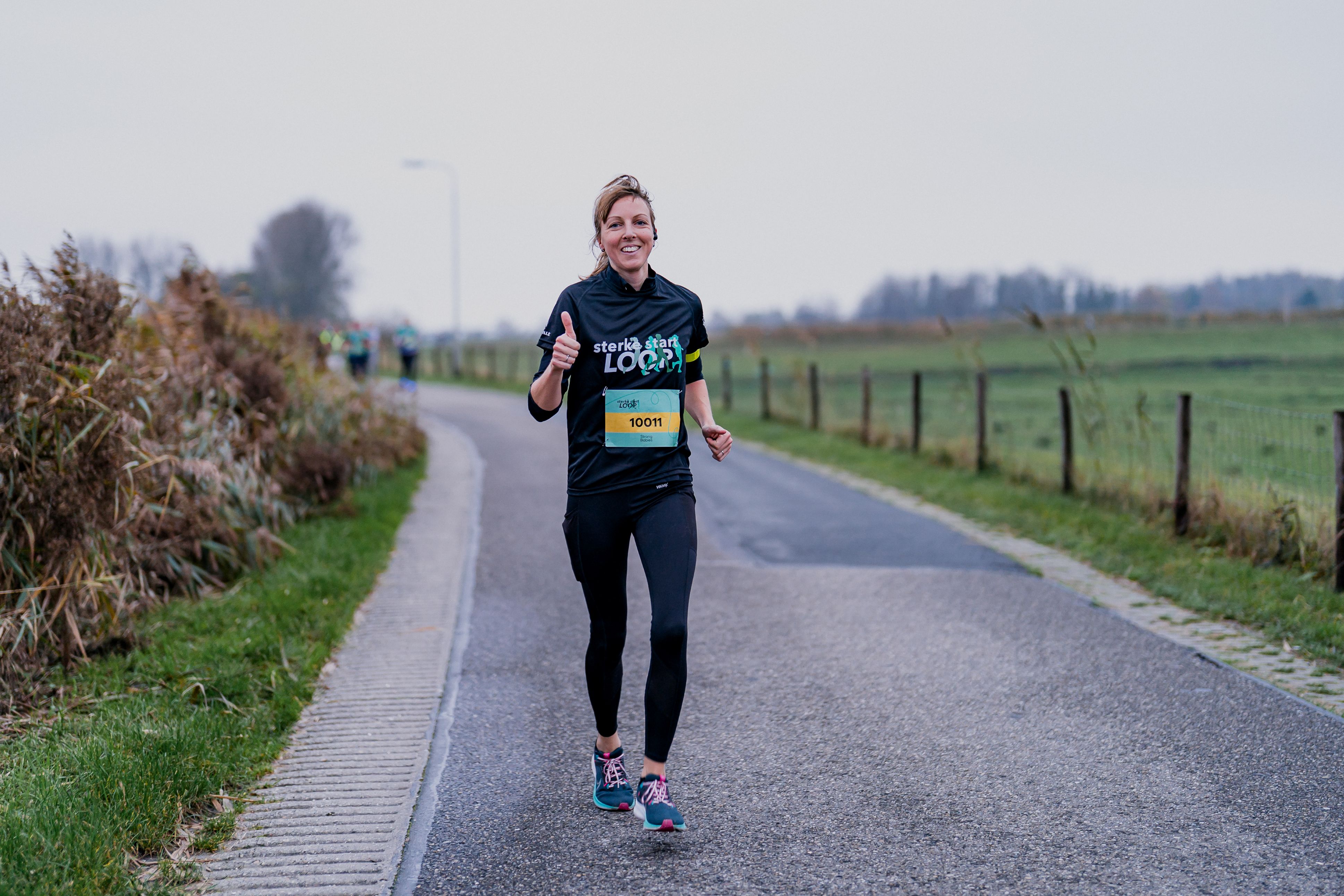 verloskundigen in actie loop