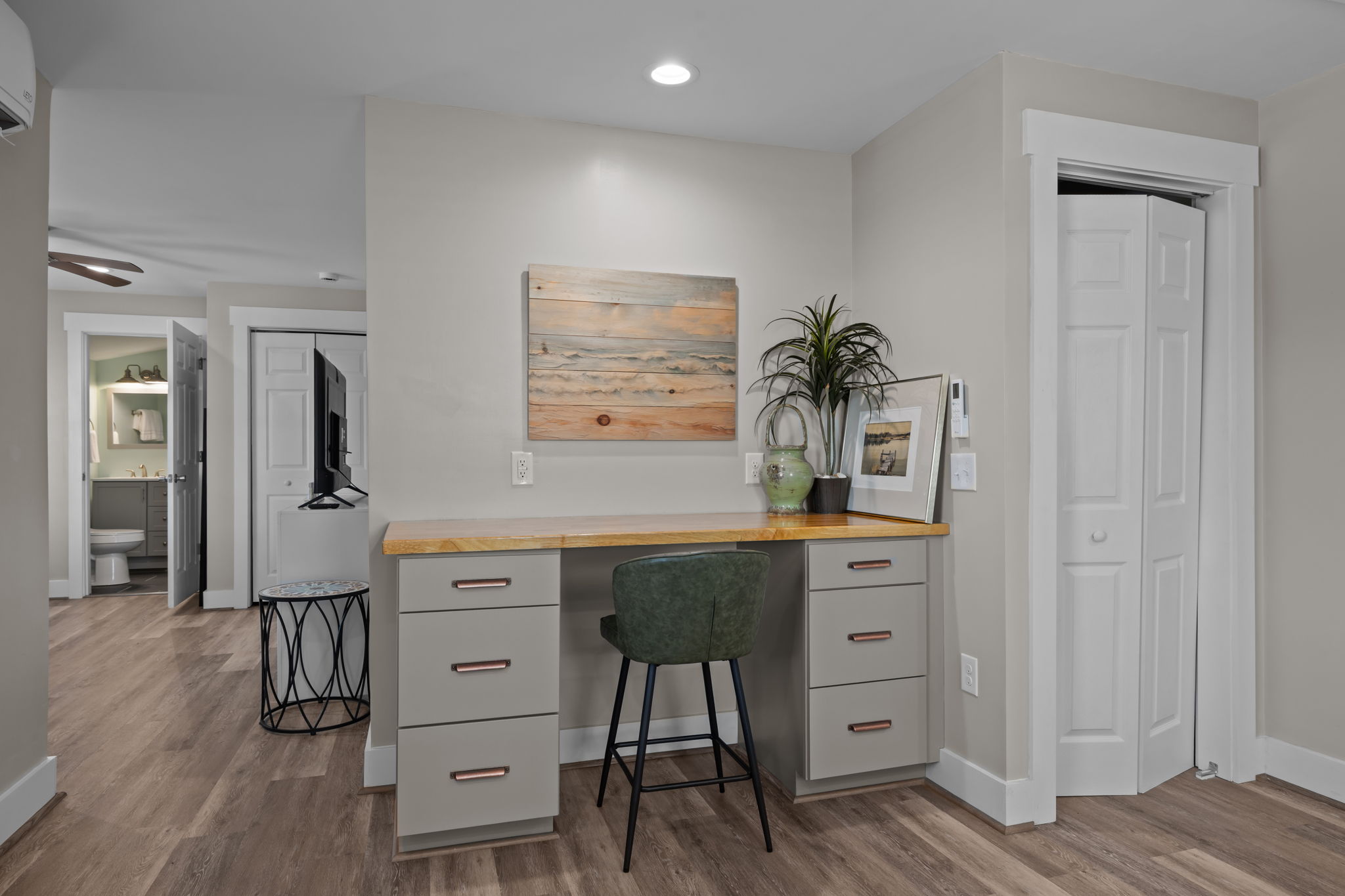 Calicobay cottages, airbnb in downtown morehead city