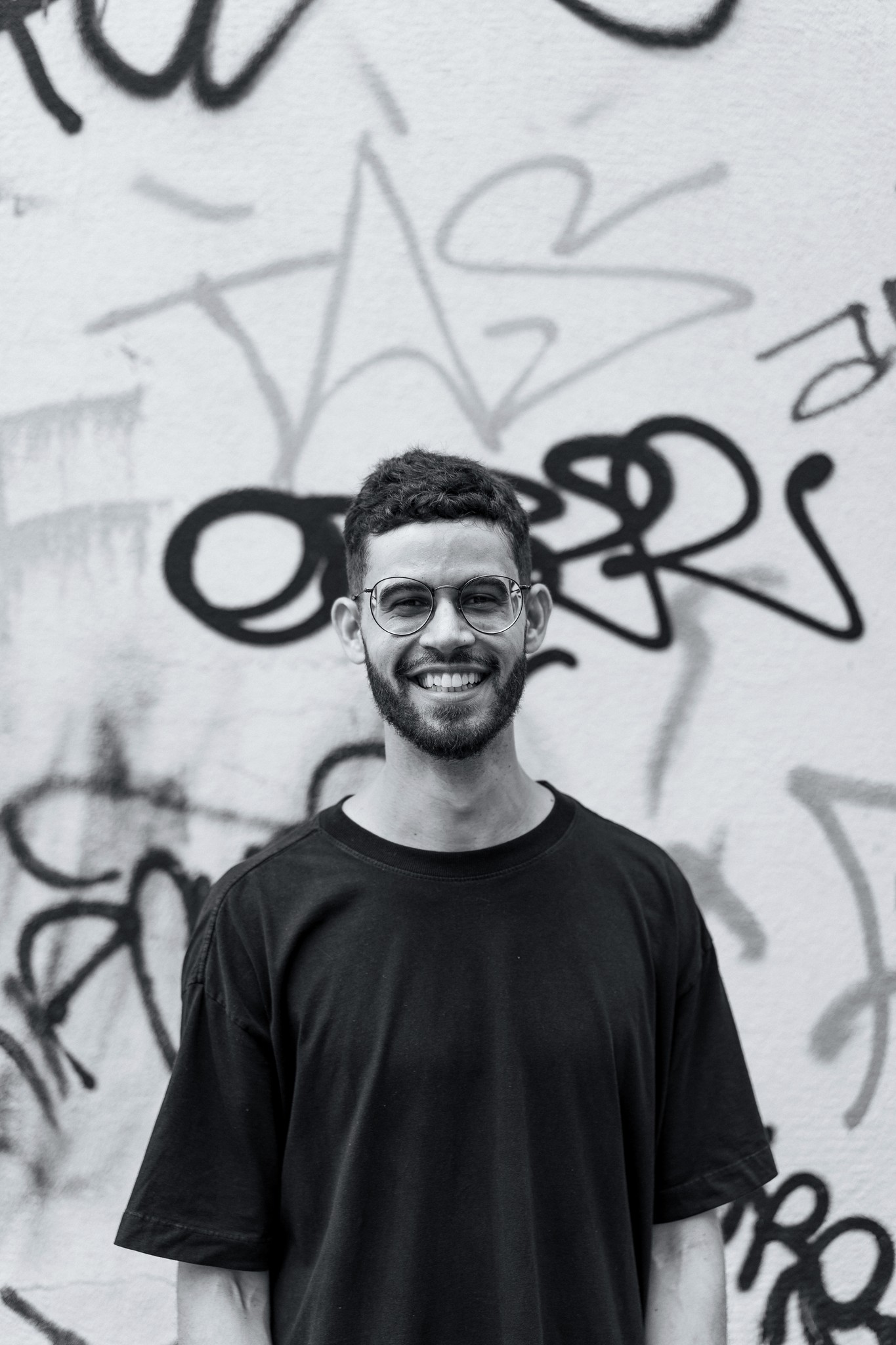 a person wearing a baseball cap