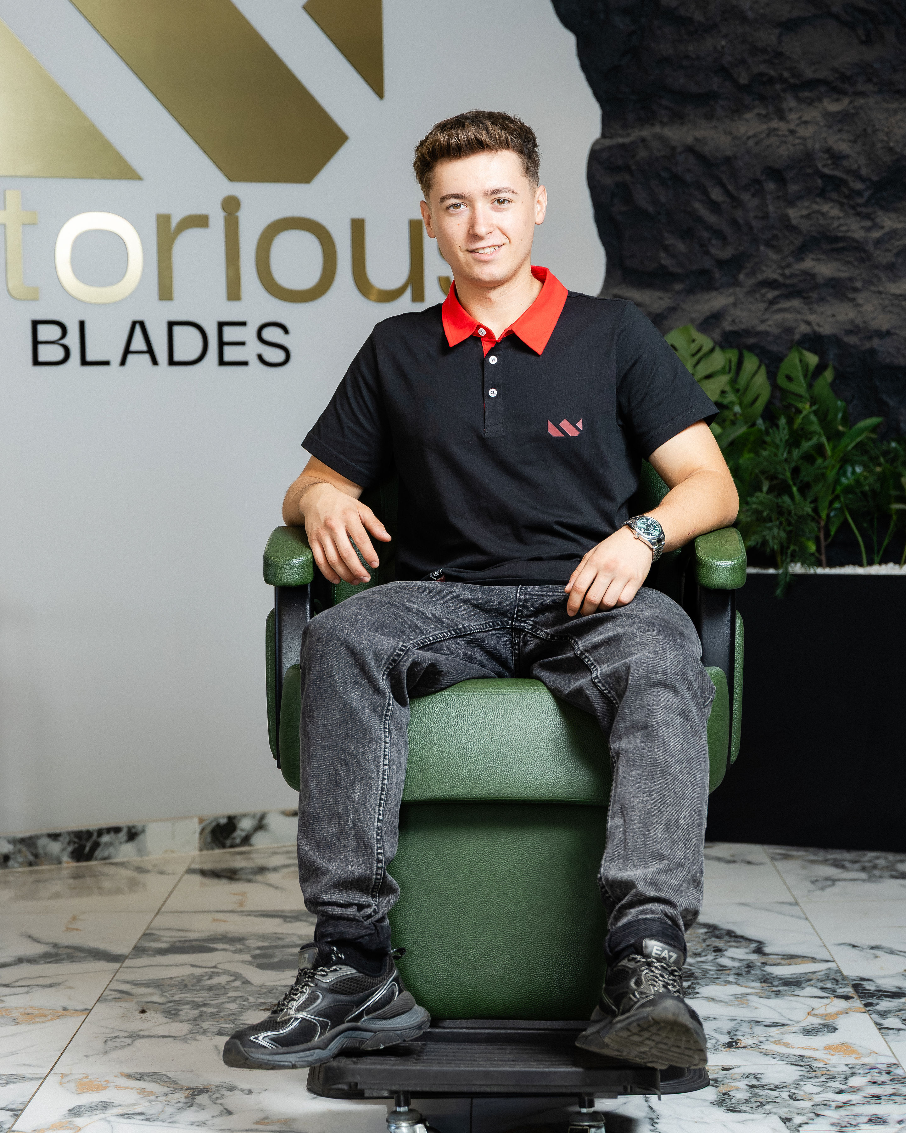 Fabian - notorious blades.