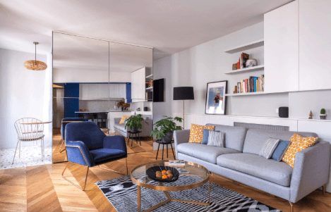 worker on laboratorium