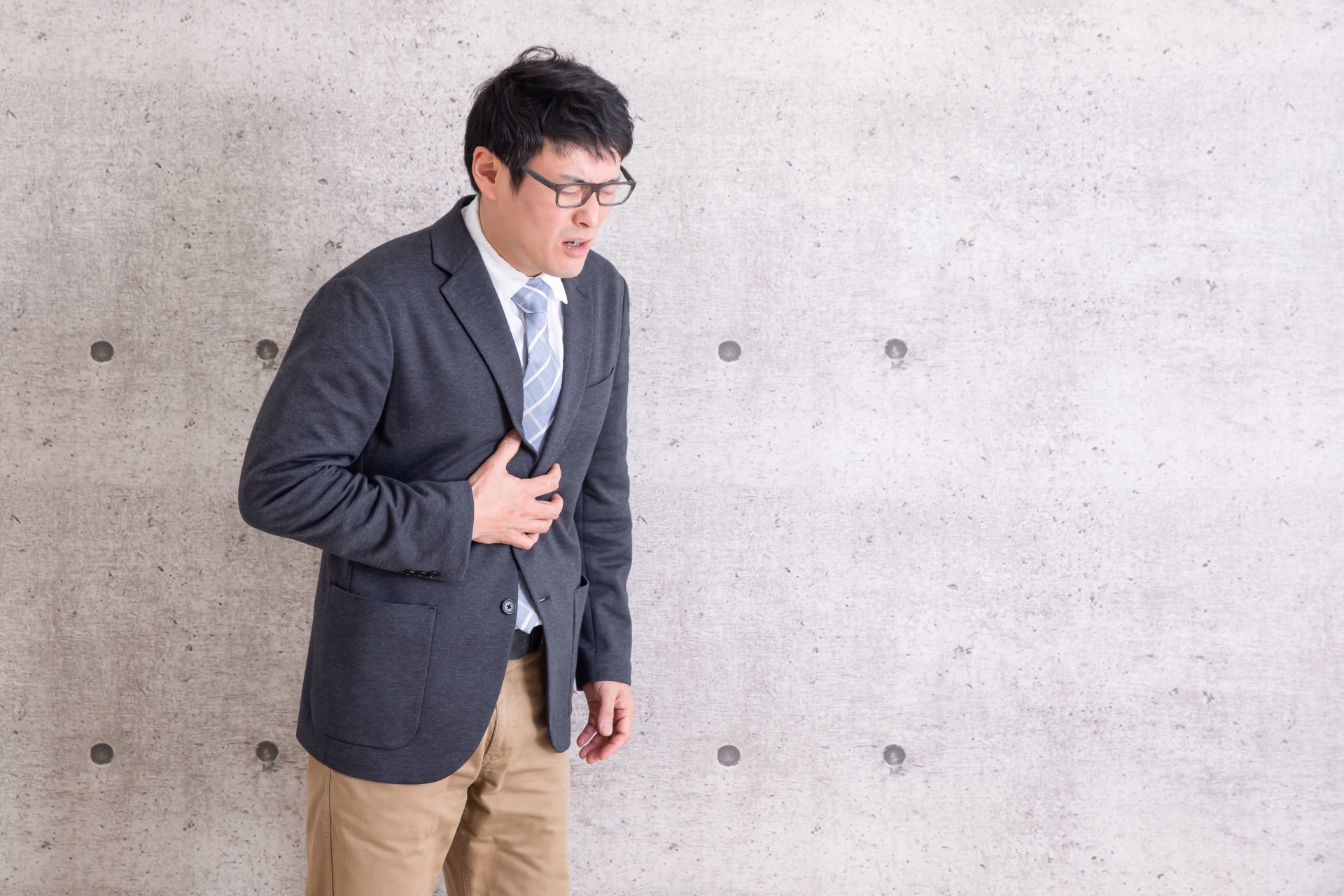 症状チェック：あなたの腹痛・失神は「迷走神経反射」？