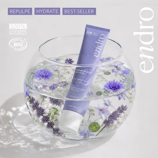 Publicité originale Endro : L’eau et les fleurs