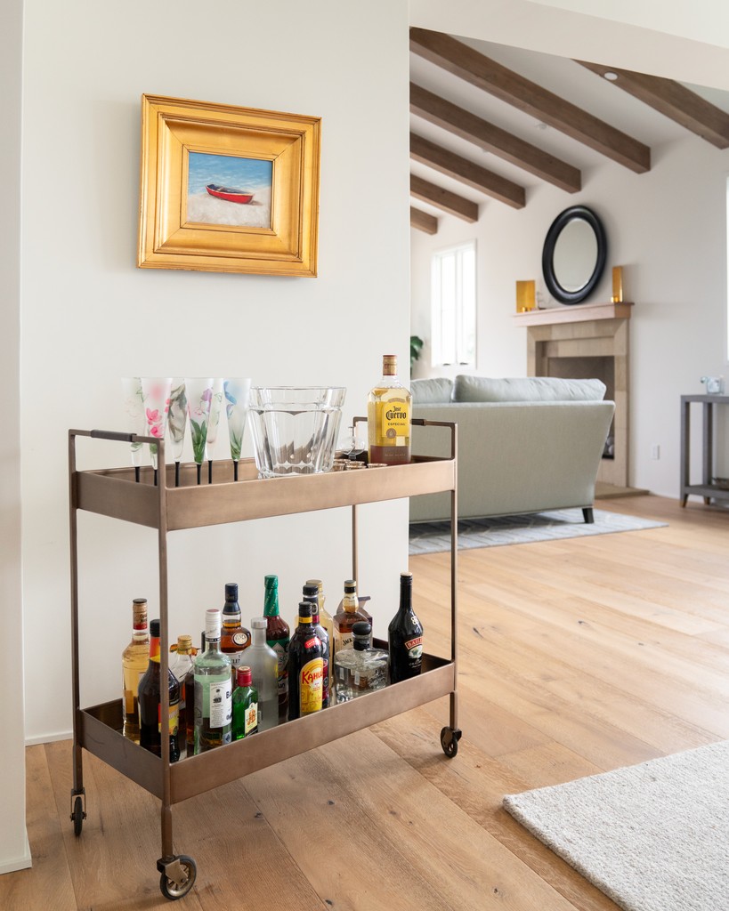 Image of modern living room