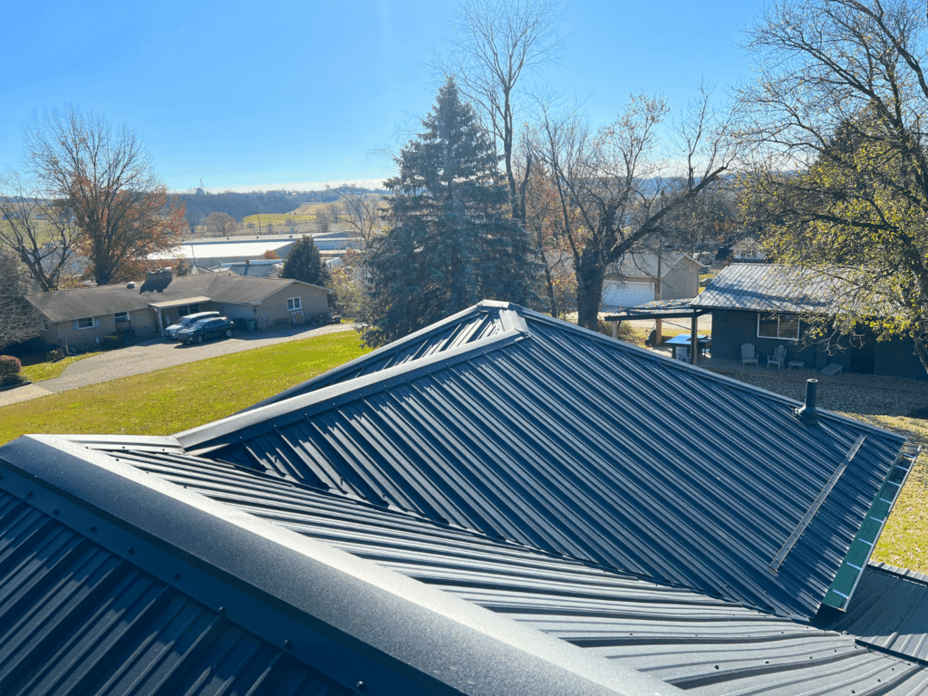 Why Rochester Hills Homeowners Are Switching to Metal Roofs Before Winter. The Oakland County Guide.