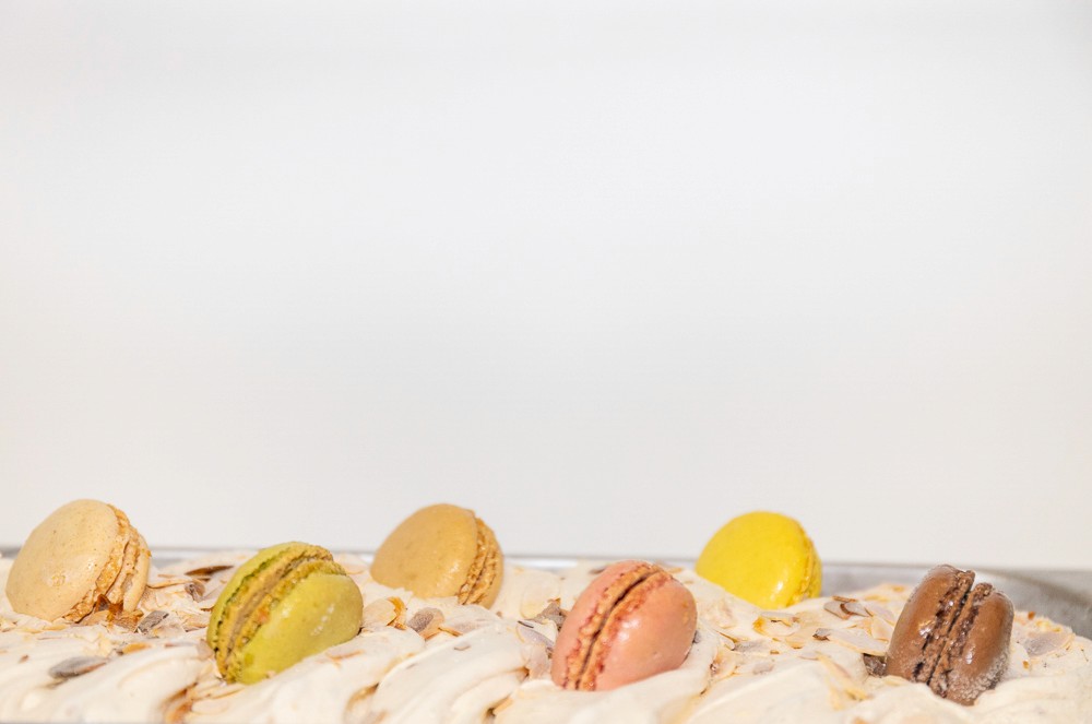 Glace Macarons