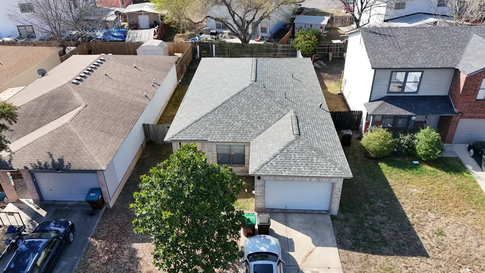 Drone view: San Antonio Atlas Coastal Granite shingle roof