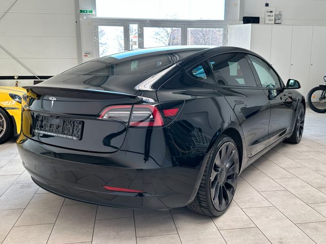 TESLA Model 3 2022 BLACK Gebrauchtwagen - Galeriebild 23