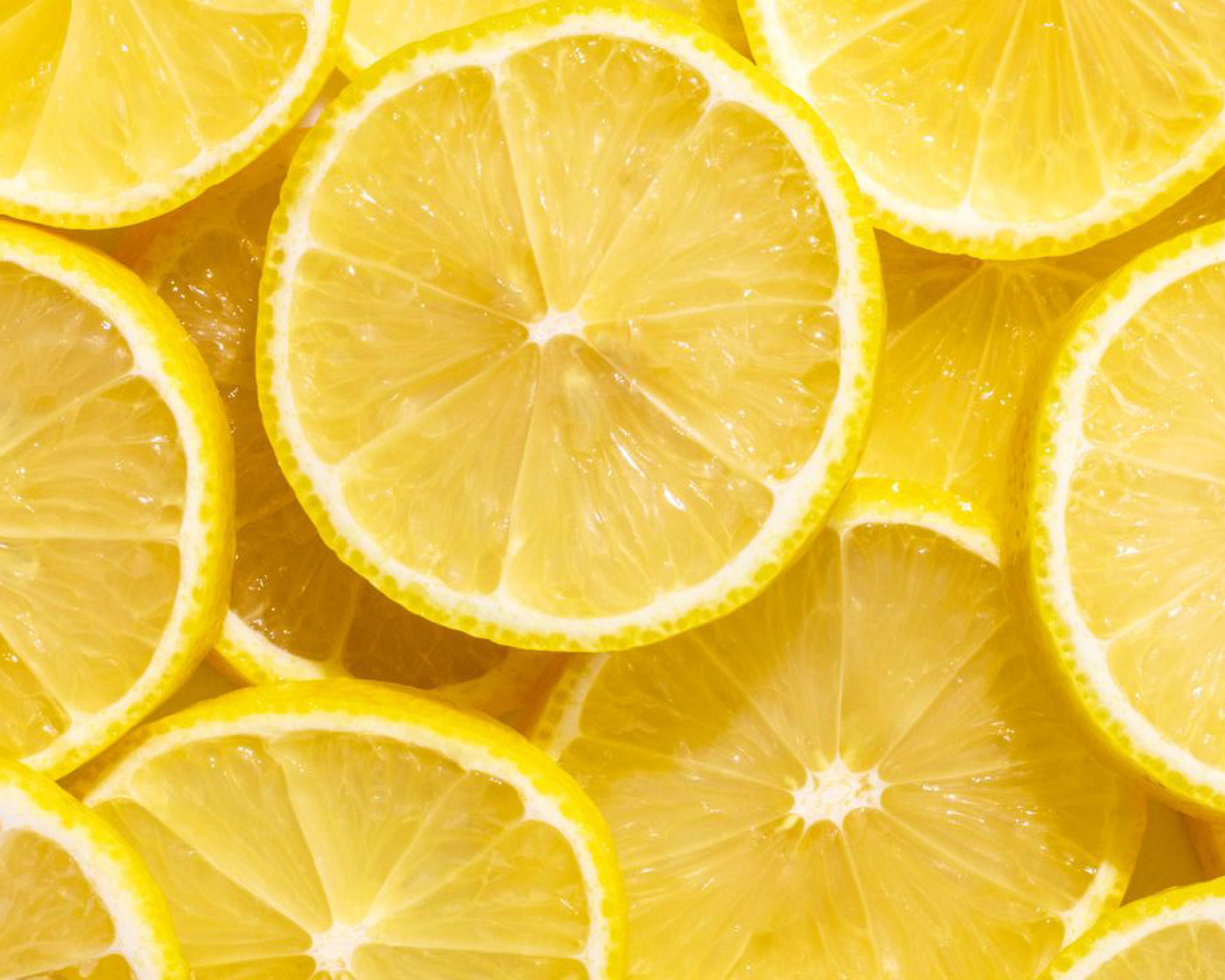 lemon freshness and sky and flavour of juice