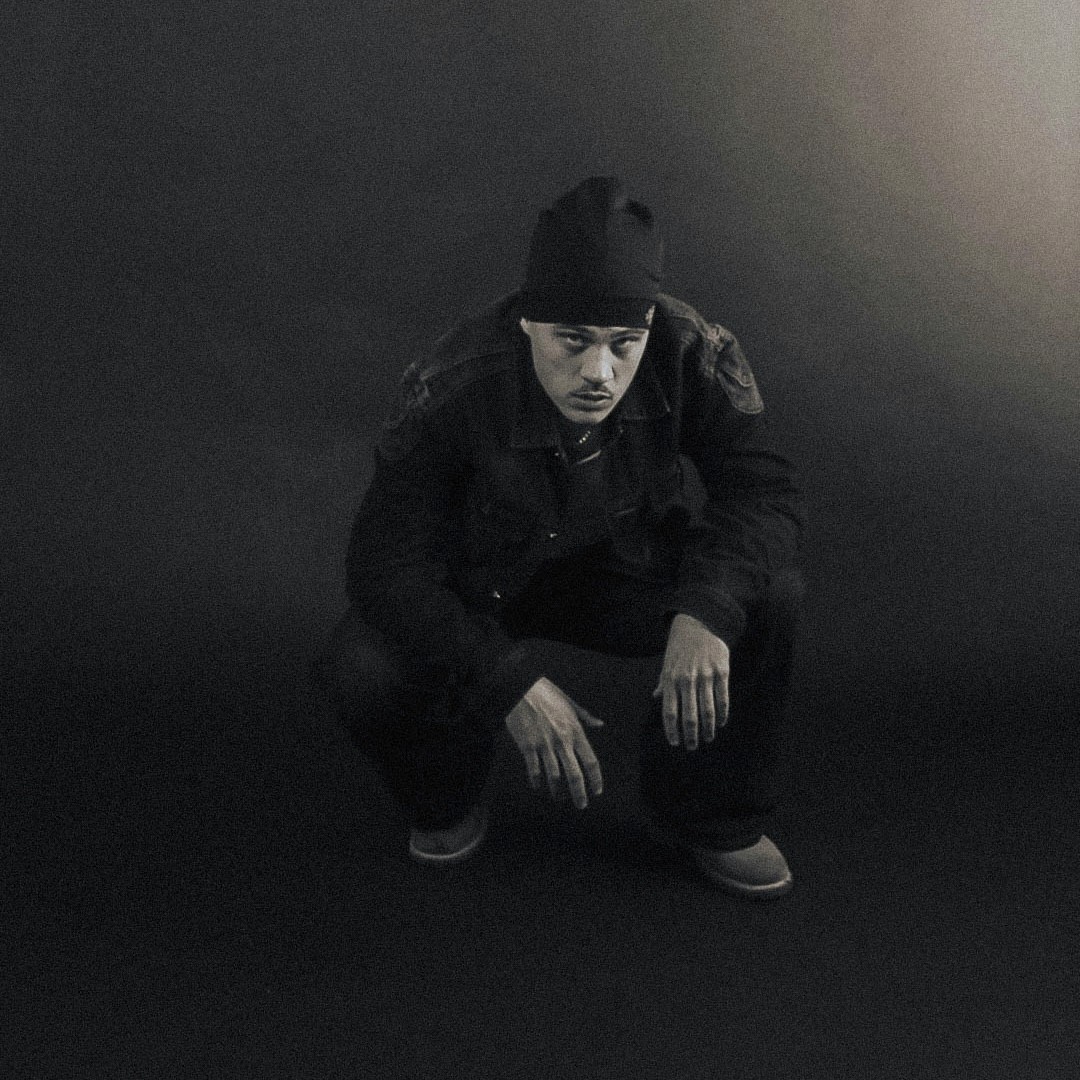 Women Zoom Shot