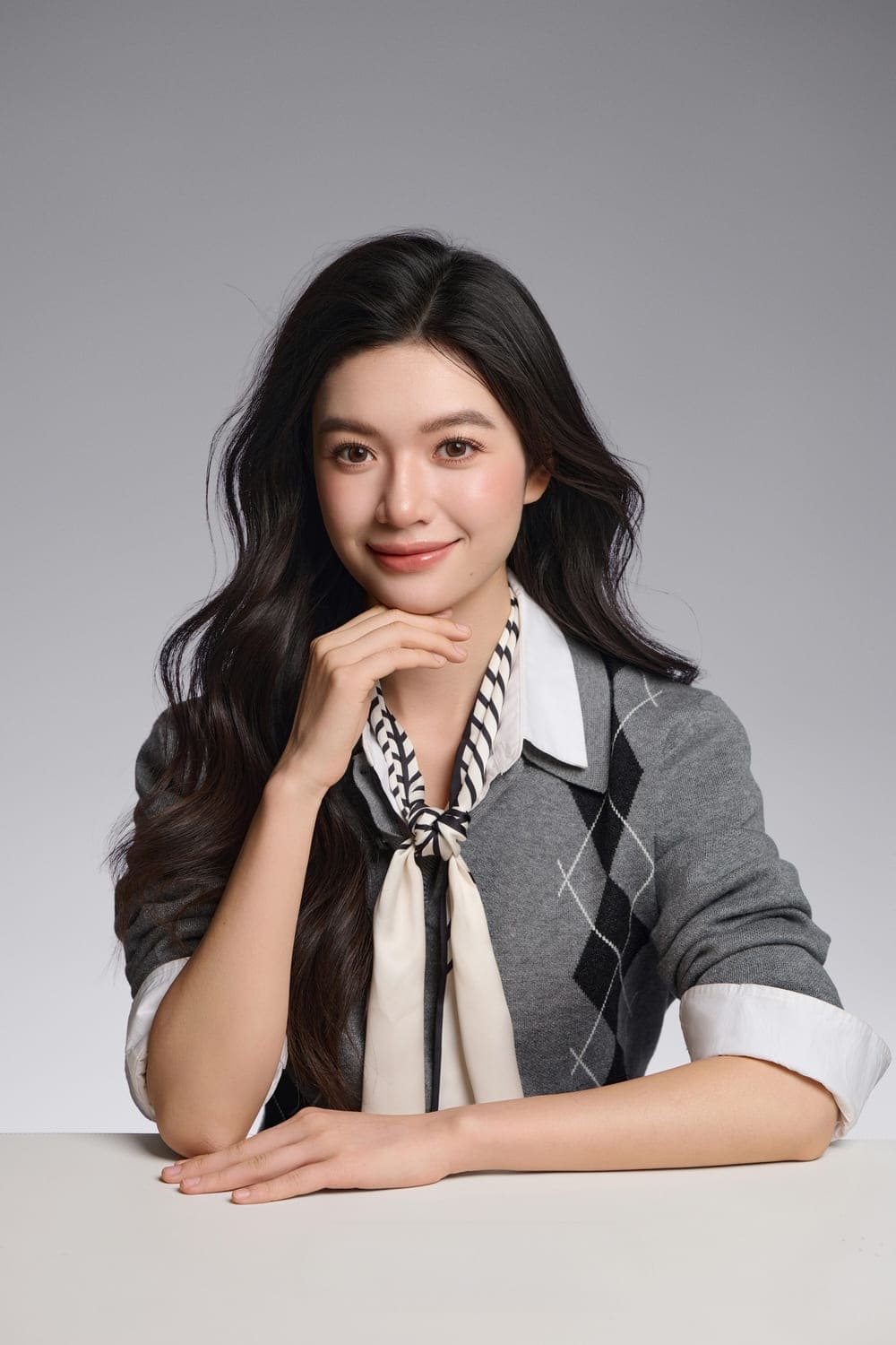 business portrait photography grey sweater headshot by Lefty Studio