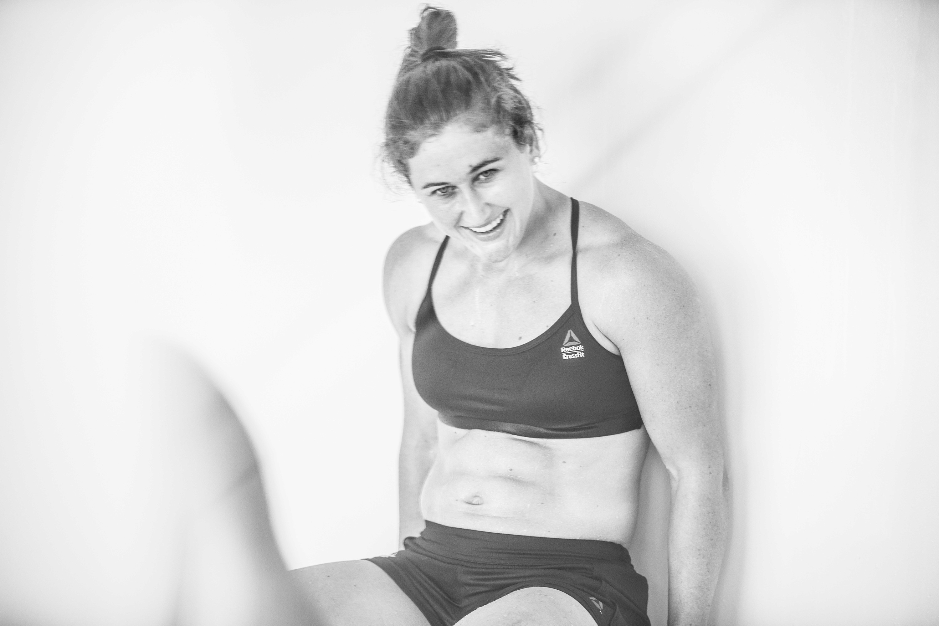 woman looking happy - Endurance vs Strength Training