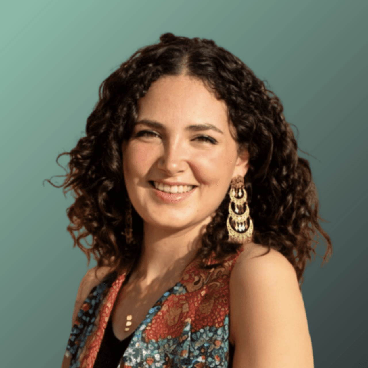 Kyra Borg Warranted Psychotherapist Online Therapy