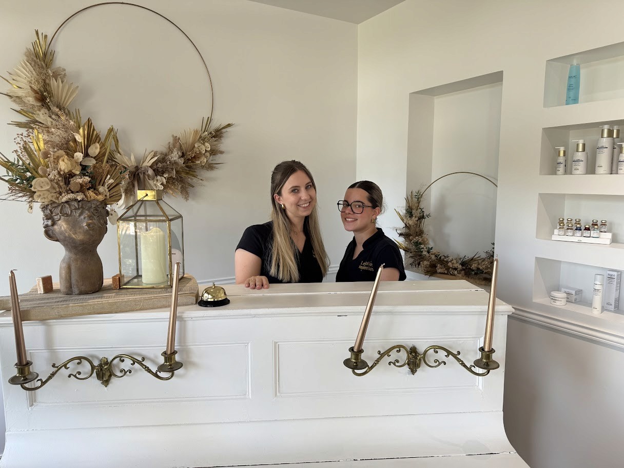 Équipe de l’institut de beauté Les Jolies Mancelles au Mans – Esthéticiennes professionnelles et accueil chaleureux