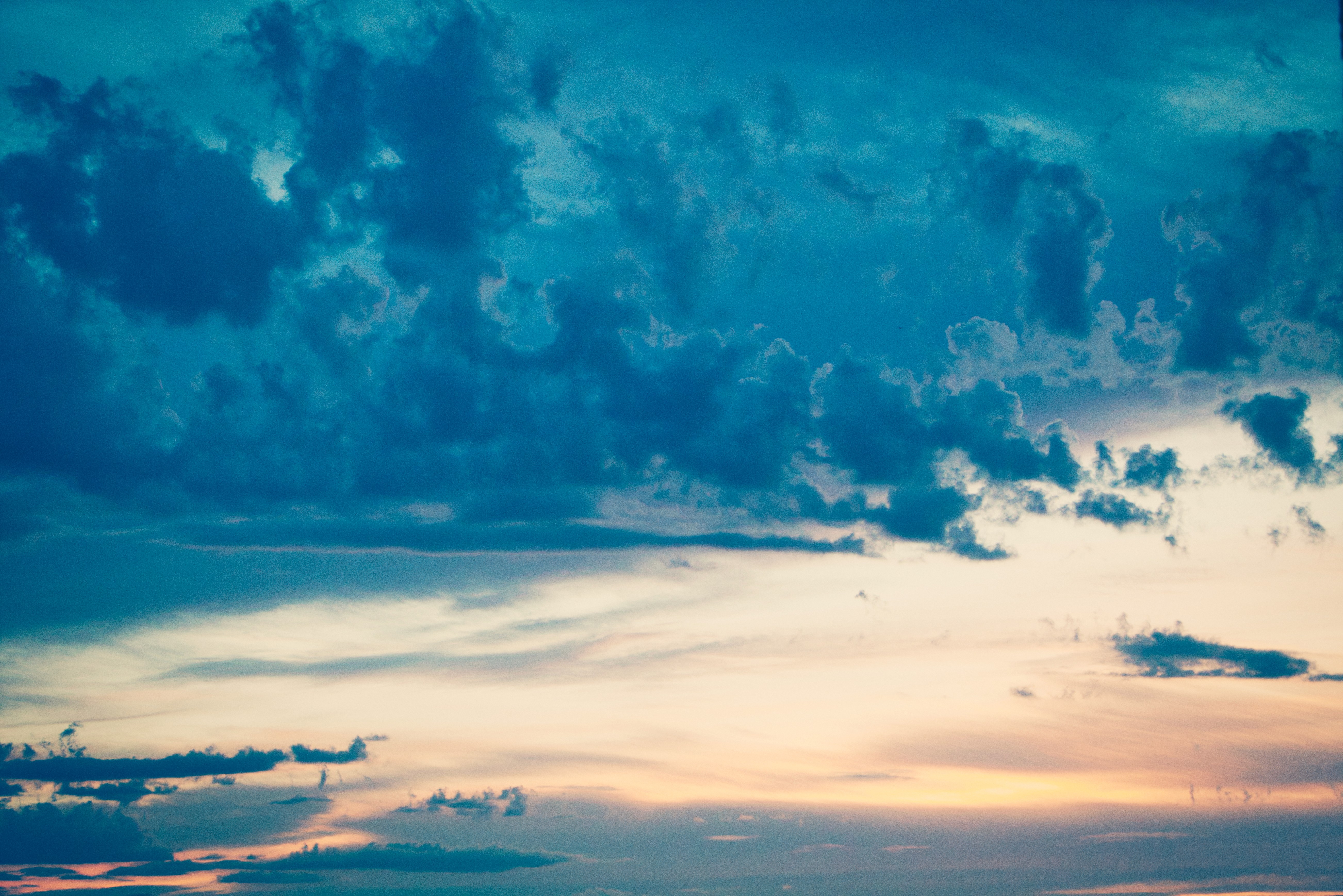 ciel-eternel-stephane-bernard-photographer-sky-for-emma-unlimited-colors