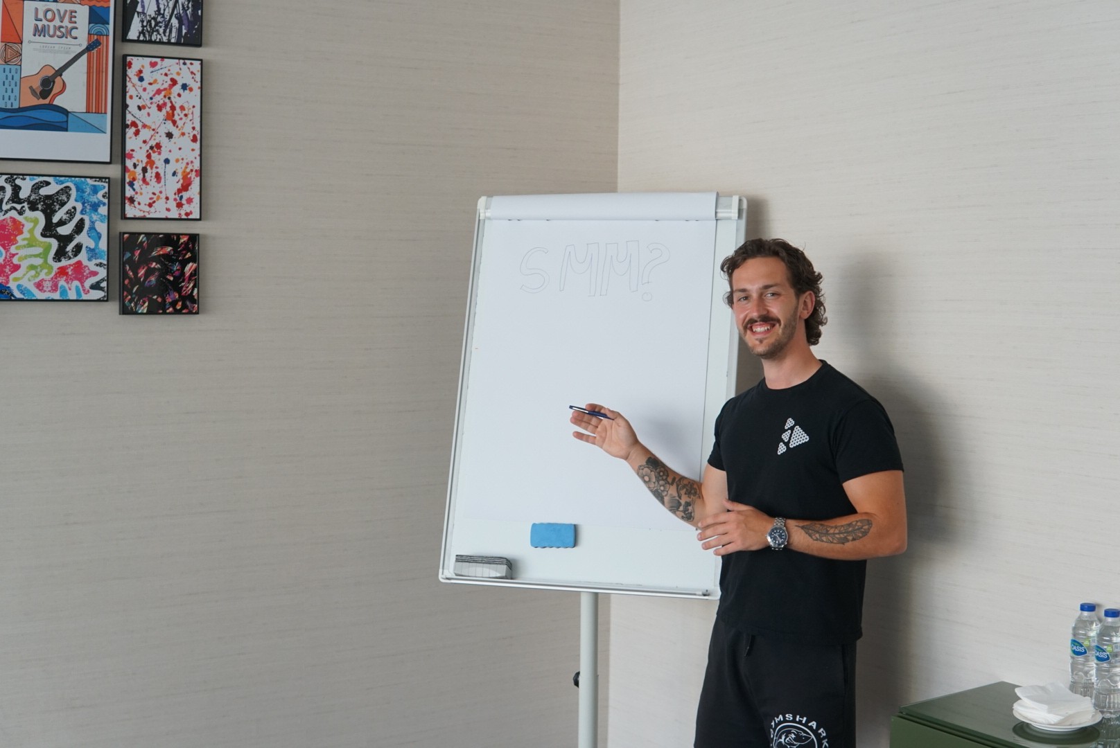 Filip Mircheski explaining what is SMM