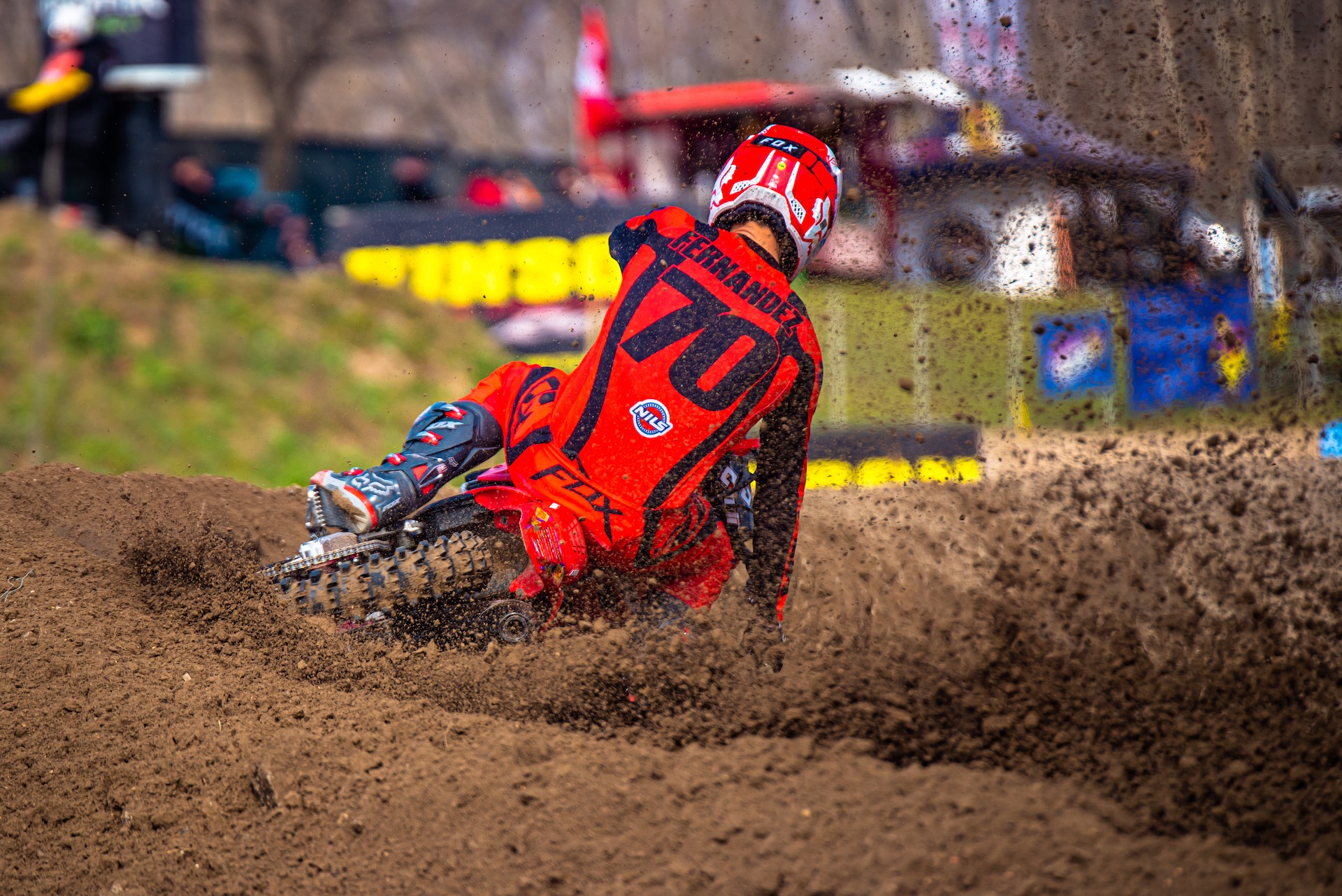 Motocross in azione: privacy policy e protezione dati NILS Your Bike