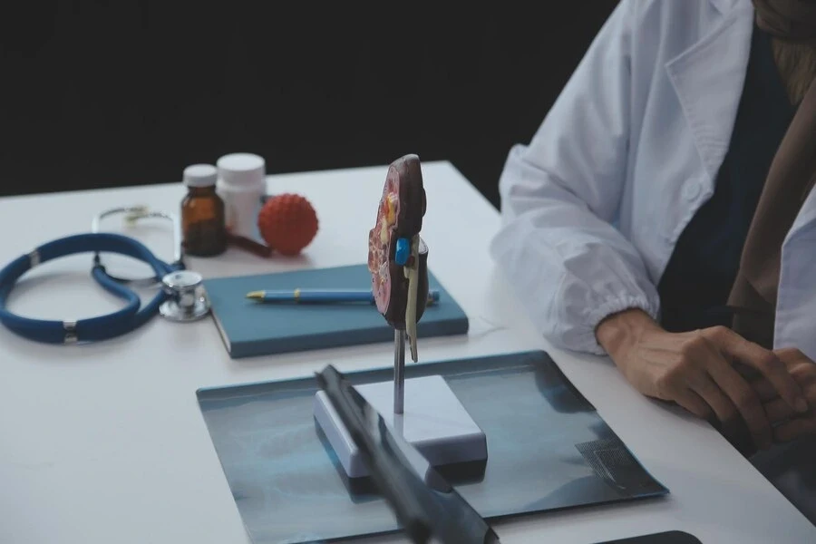 doctor discussing diagnosis meeting group doctor discussing work matter office work medical team discusses treatment options with patient