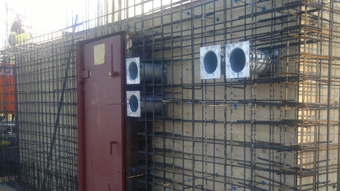 Worker operating machine