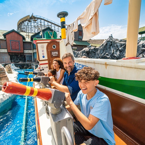 鲸鱼探险——极光之旅