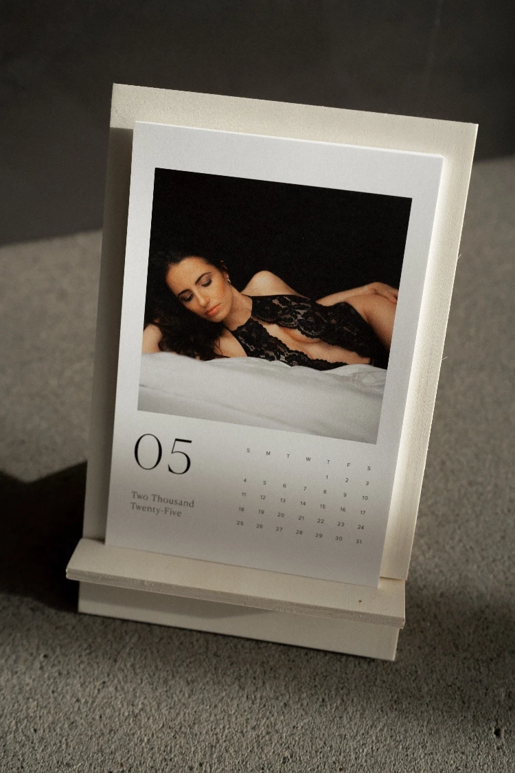 Luxurious Sensual Boudoir Photography by Ramona in Solothurn, Switzerland.