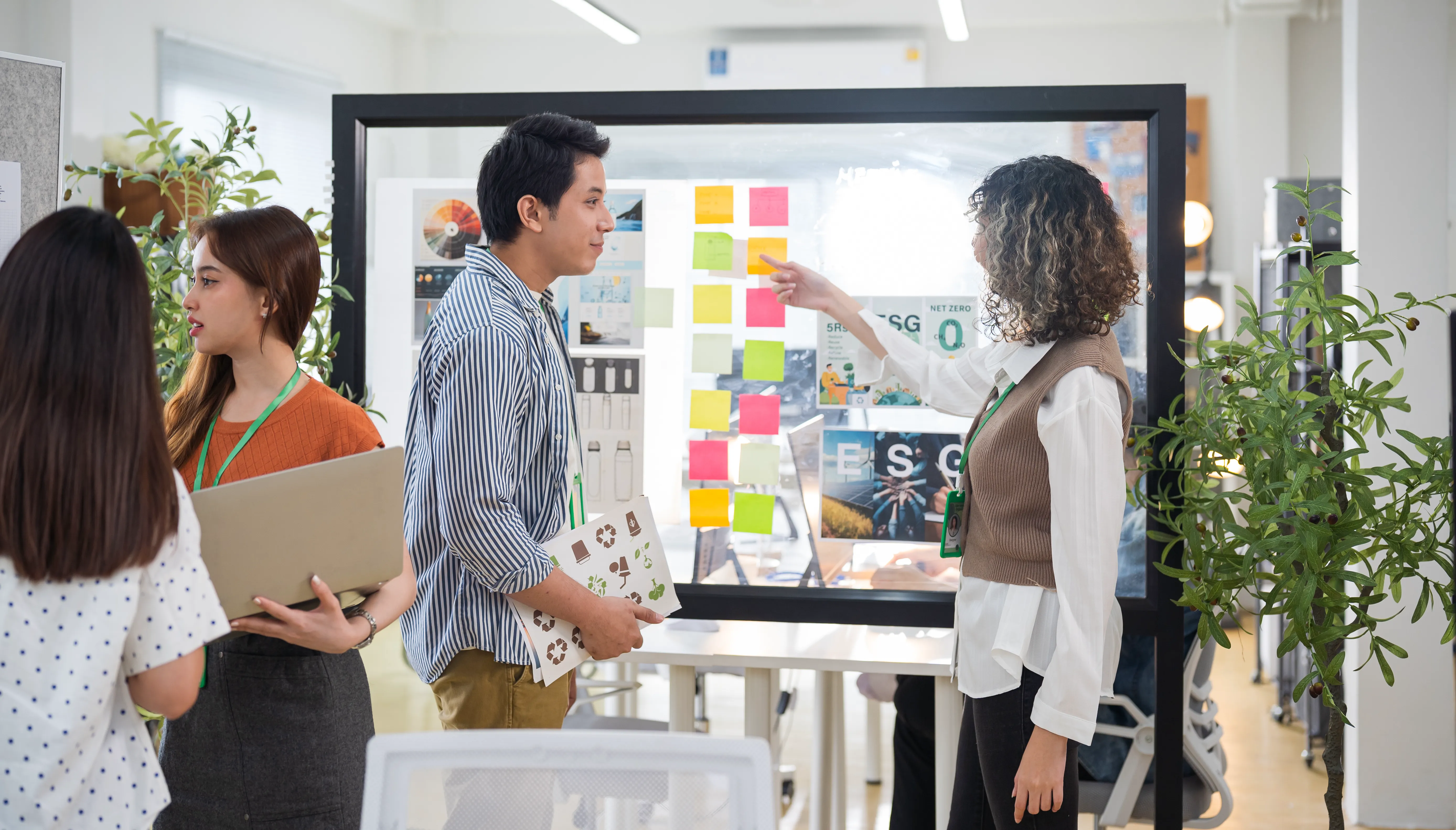 instructional design, eLearning, digital learning, graphics tablet, dashboard, UI design, Pinta, training content