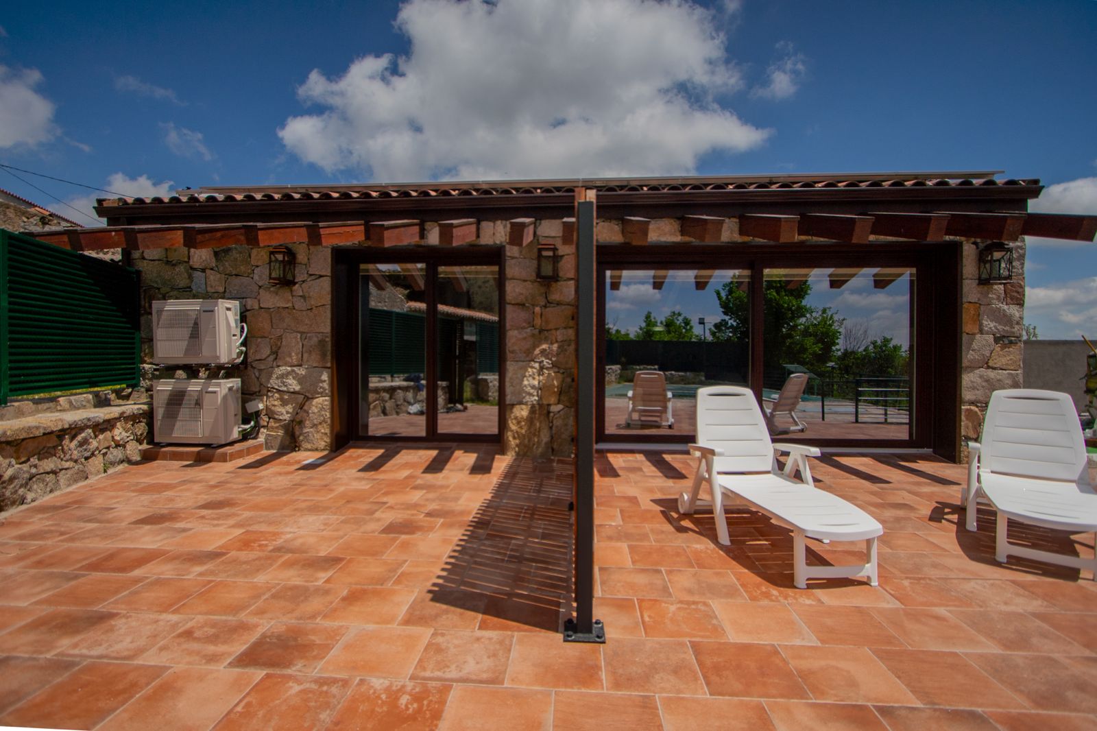 Casa rural con piscina en avila